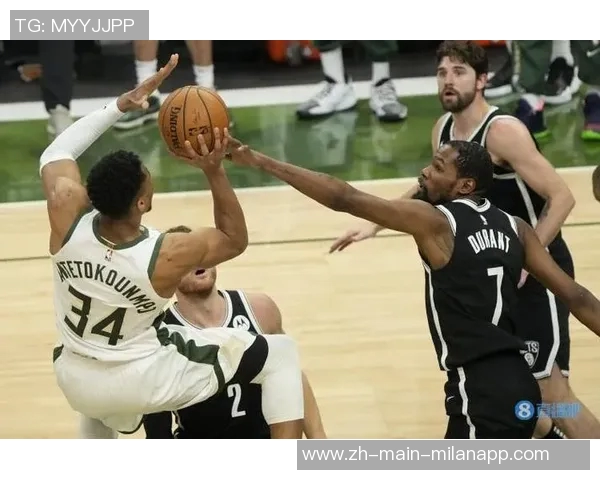 篮网与雄鹿精彩对决直播全程回顾与赛后分析